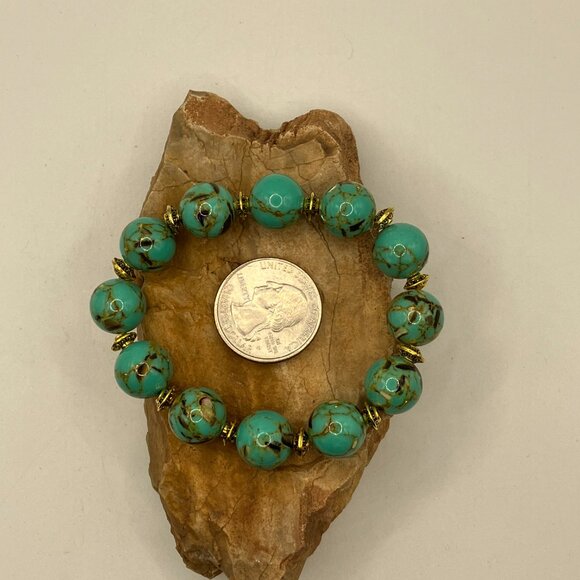 Sea Shell Turquoise 12mm Beads Beaded Stretchy Bracelet NEW - Picture 3 of 11